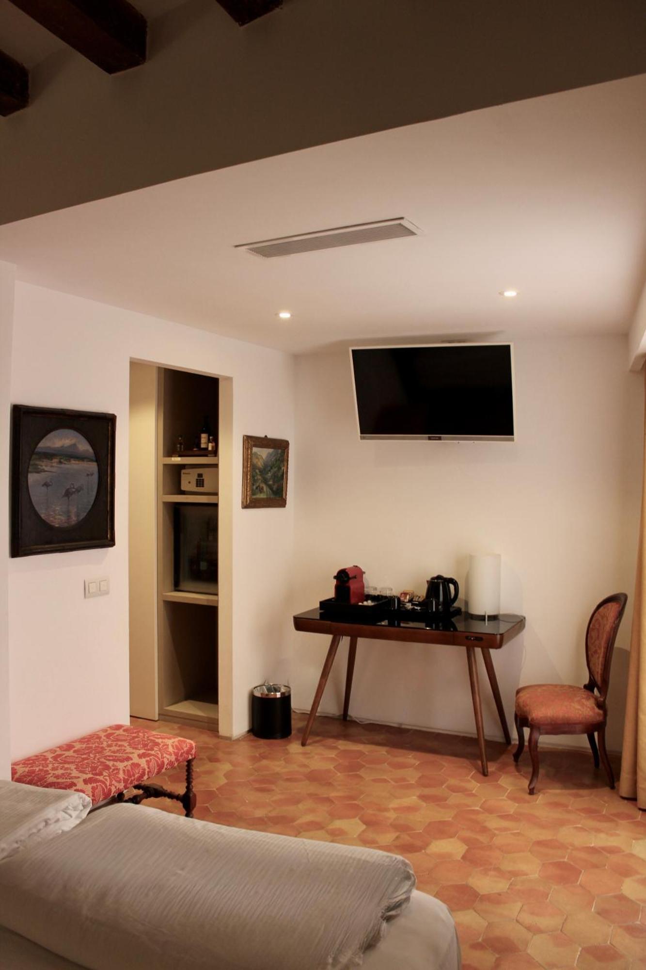 Ah Art Hotel Palma Exterior photo